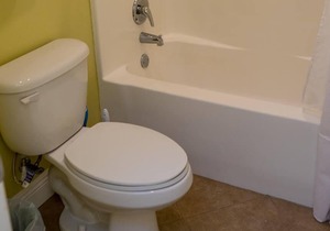Charming 3BR/2B Retreat That Feels Like Home
