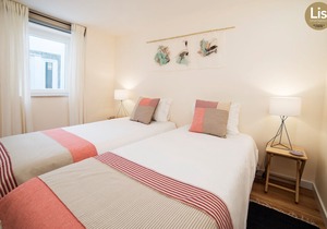 Charming apartment with A / C, wifi and 500 meters from city center