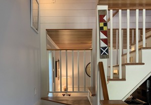 Charming Cottage in the heart of Leland Village / Remodeled this year!
