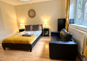 Charming Flats with Fast WIFI on the Famous Abbey Road