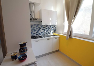 Charming Holiday Apartment “Casa Vacanze Aura" with Air Conditioning