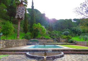 Charming House in Porto de Mós with Shared Pool