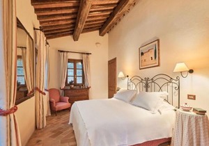Charming House in Tuscany with Pool