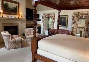 Charming Inn with Spacious Suite - Marble Bathrooms - Spa - Farm to Table Dining