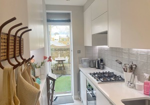 Charming Notting Hill 2 Storey Flat with Terrace with Private Entrance