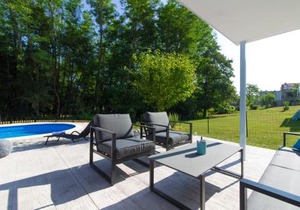 Charming villa Prisca with pool and nice view of the wood