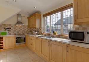 Cherry Tree Cottage - Three Bedroom House, Sleeps 5