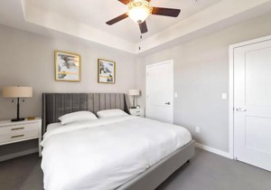 Chic Apt w Jacuzzi, Pool, BBQ, & Mountain Views