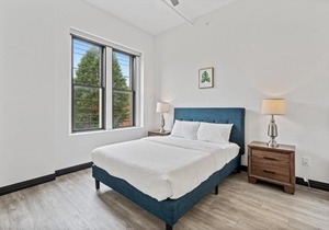 Chic Modern 2BR Apartment in Carson by Stay Gia