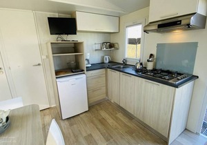 Child friendly 4-person mobile home on a farm campsite near Zoutelande
