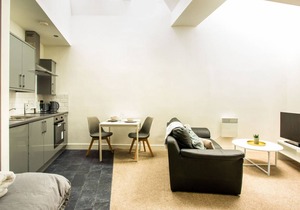 City Living Apartments - Studio 1