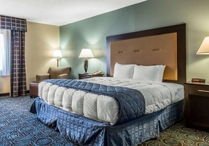 Clarion Inn New London/ Mystic