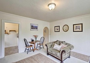 Classic Aberdeen Apt 1 Mi to Riverfront Park!