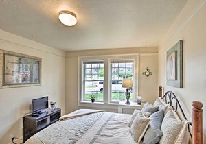 Classic Aberdeen Apt 1 Mi to Riverfront Park!