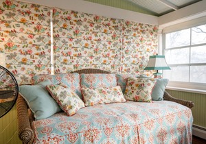 Classic Lake Michigan Cottage Near Holland State Park with Beach