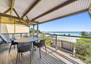 Claytons 10 by Discover Stradbroke