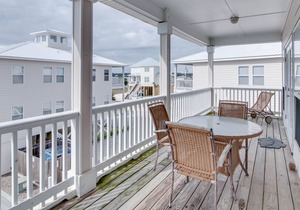 Close to it All~ Top Floor Unit! Lagoon Views! 3 Bedrooms! BOOK NOW!!!