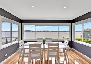 Coal Point Absolute Waterfront