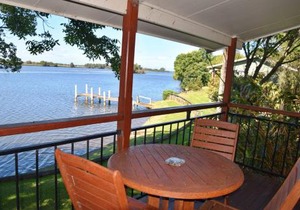Coast and Country Cabin 5