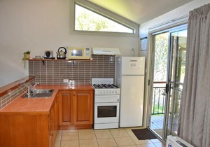 Coast and Country Cabin 4