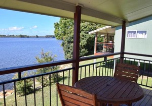 Coast and Country Cabin 3