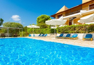 Cochelli Villa Lower