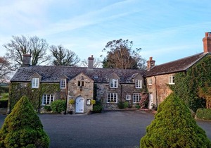 Collaven Manor