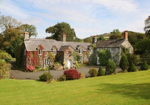 Collaven Manor