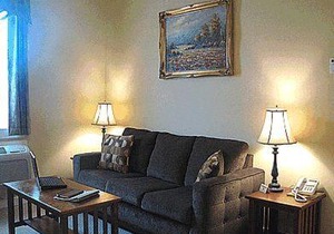 Colonels Suites