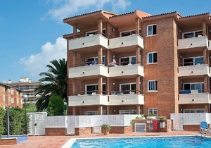 Comarruga 4p 8p - Three Bedroom Apartment, Sleeps 8