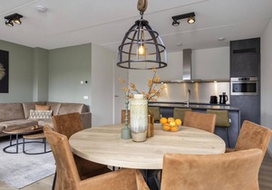 Comfort 6-person villa in the holiday park Landal Marina Resort Well