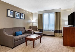 Comfort Inn & Suites Heath