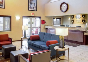 Comfort Suites Omaha