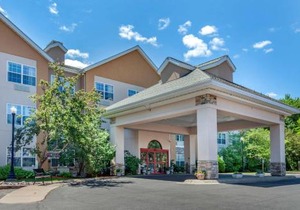 Comfort Suites