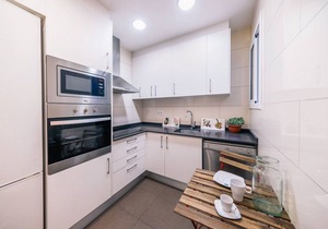 Comfortable 3-bedroom next to Sagrada Familia