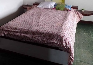 Comfortable house in secure condominium in Geriba