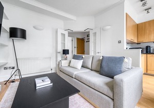 Compact Notting Hill 1BR, 3 min walk Notting Hill Gate st, by Blueground