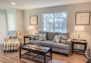 Condo ∙ 2 bedrooms ∙ 6 guests
