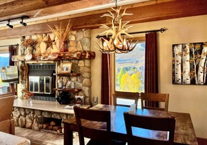 Condo ∙ 2 bedrooms ∙ 6 guests