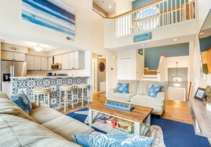 Condo with central AC, private W/D & free WiFi - shared pool