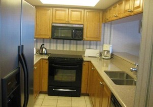 Condo with Pool near Beach
