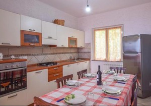 Confortevole e Spazioso Appartamento 100mq a Falerna con Vista Panoramica sul Golfo con Free WiFi e Smart Tv