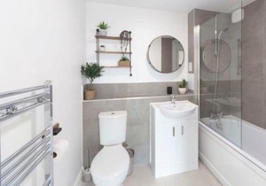 Contemporary 1 Bedroom Apartment in Ashford