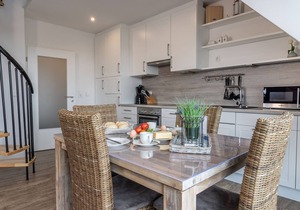 Contemporary and modern: The bright, feel-good top-floor maisonette apartment