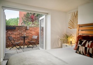 Coppergate Mews Doncaster 2-bed with private patio
