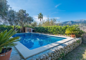 Coste Can Moragues - Four Bedroom Villa, Sleeps 8