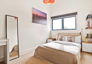 Cosy 1-Bed apt, one stop to London Bridge