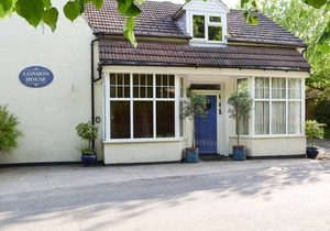 Cottage ∙ 2 bedrooms ∙ 4 guests