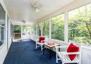Cottage w 2 Private Lakes & River Access, Fire Pit