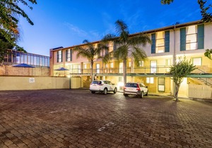 Cottesloe Beach Chalets